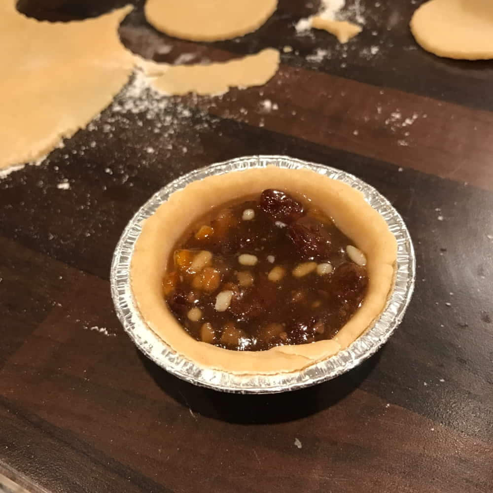 Mincemeat in mince pie pastry