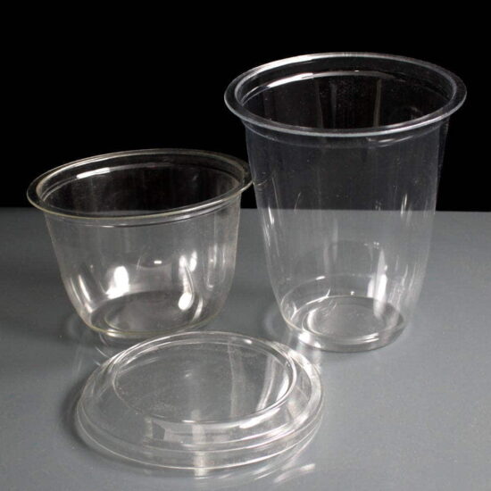 8 / 16oz PET Dessert Pot / Filled with pudding 8 / 16oz PET Dessert Pot / Filled with pudding